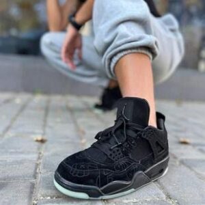 JORDAN 4 kaws